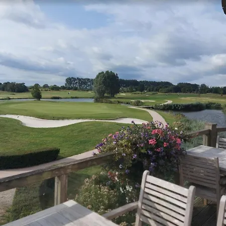 De Hollandsche Leeuw Szálloda 3*