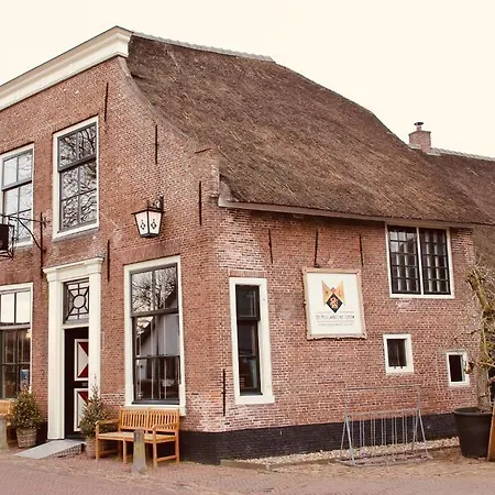 De Hollandsche Leeuw 3*